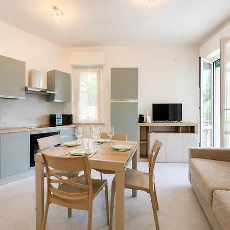 Apartamento Hostdomus - La Bussola With Pool Ceriale
